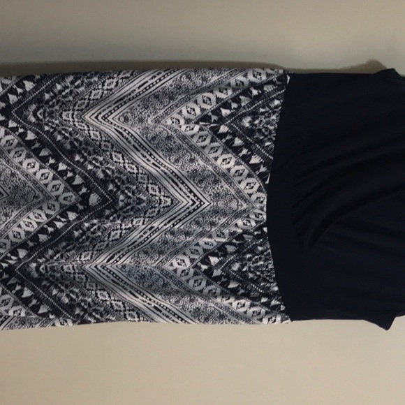 Long dress - Picture 3 of 6